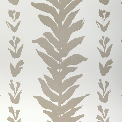 Kravet Couture - Climbing Leaves wallpaper - Fawn - W3937.106.0