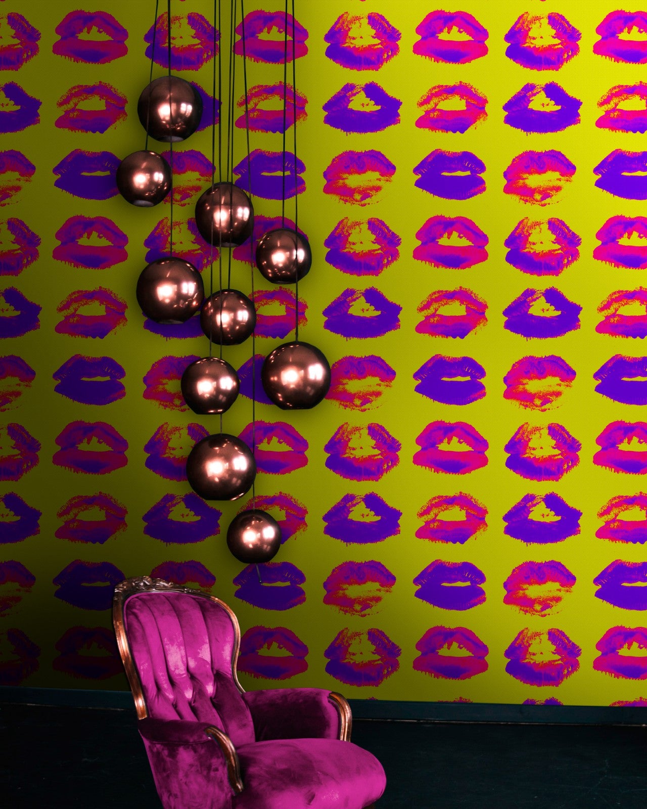 neon kiss wallpaper